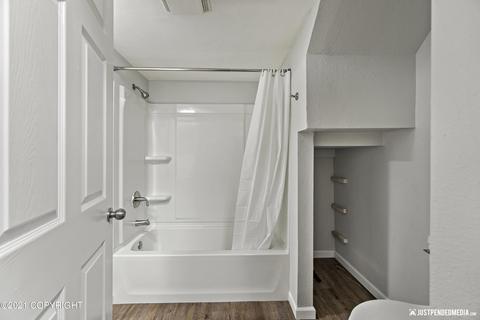 840 E 76th Ave # 110, Anchorage, AK 99518 photo 5