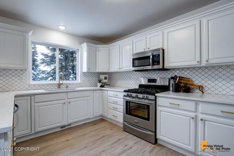 2575 Maritime Loop, Anchorage, AK 99515 photo 13