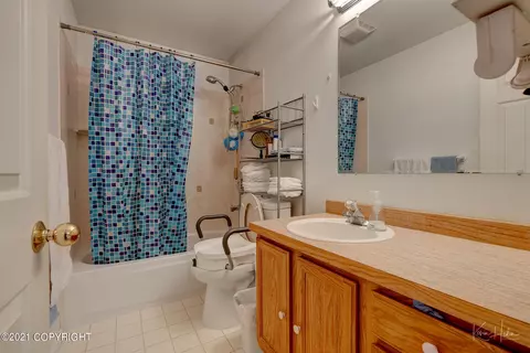 2121 Lore Rd, Anchorage, AK 99507 photo 51