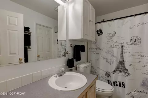 2121 Lore Rd, Anchorage, AK 99507 photo 19