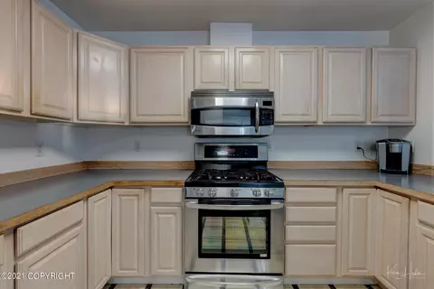 2121 Lore Rd, Anchorage, AK 99507 photo 27