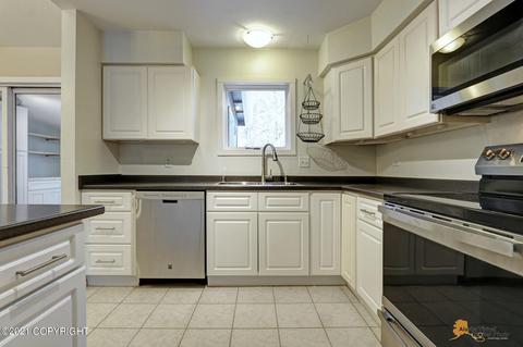17538 Laoana Cir, Eagle River, AK 99577 photo 10