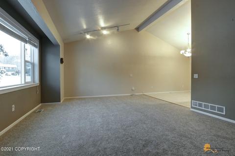 17538 Laoana Cir, Eagle River, AK 99577 photo 5