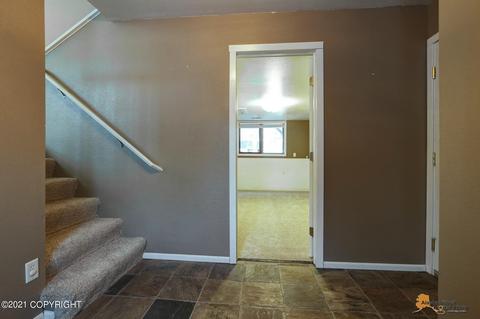 17538 Laoana Cir, Eagle River, AK 99577 photo 3