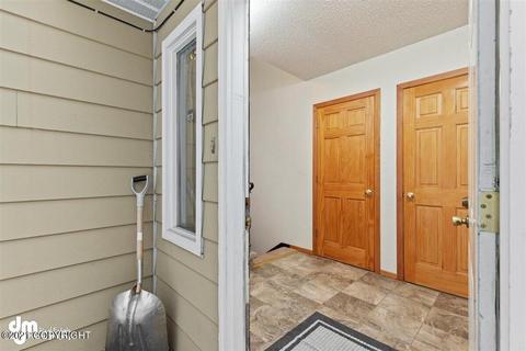 17632 Monte Rd, Eagle River, AK 99577 photo 2