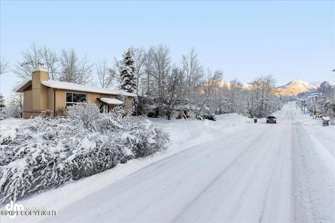 17061 Monte Rd, Eagle River, AK 99577 photo 2