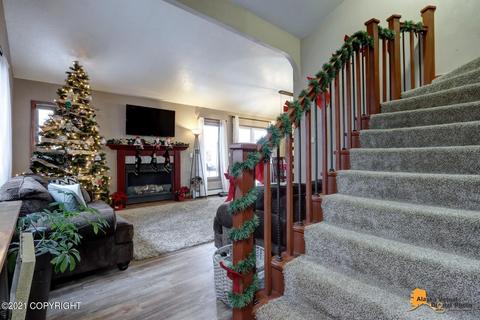 18612 S Lowrie Loop, Eagle River, AK 99577 photo 3