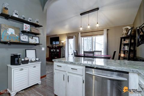 18612 S Lowrie Loop, Eagle River, AK 99577 photo 10