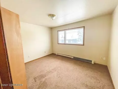 3924 E 8th Ave, Anchorage, AK 99508 photo 10