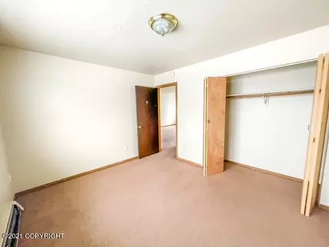 3924 E 8th Ave, Anchorage, AK 99508 photo 17
