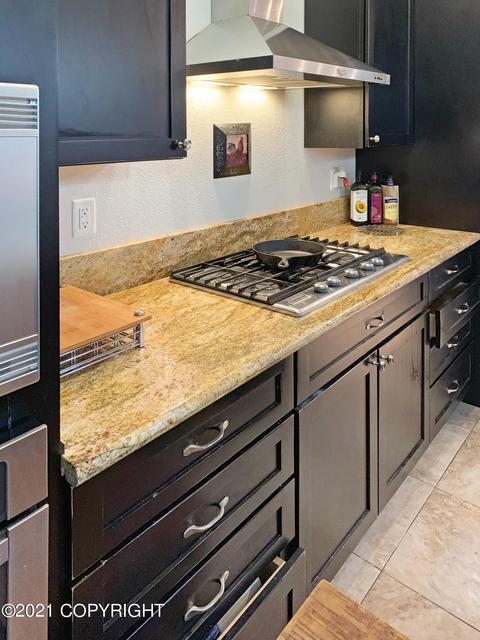 10244 Silvertip Cir, Eagle River, AK 99577 photo 6