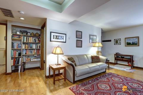 440 E 56th Ave # 2A, Anchorage, AK 99518 photo 9
