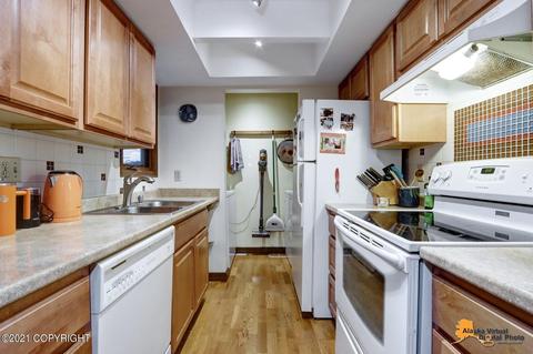 440 E 56th Ave # 2A, Anchorage, AK 99518 photo 13