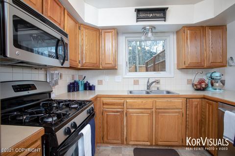 8833 Dome Cir, Eagle River, AK 99577 photo 13