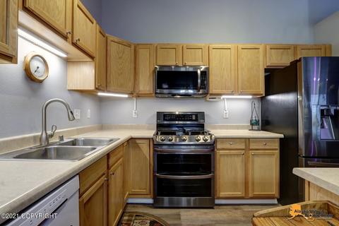 6915 Briar Loop # 52, Anchorage, AK 99518 photo 8
