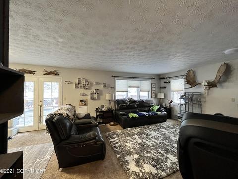 17643 Rachel Cir, Eagle River, AK 99577 photo 9