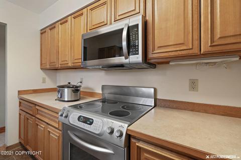3352 Wiley Post Loop, Anchorage, AK 99517 photo 18