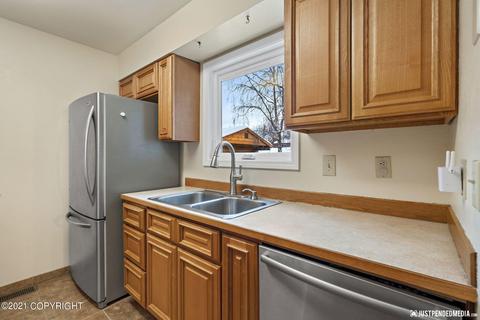 3352 Wiley Post Loop, Anchorage, AK 99517 photo 19
