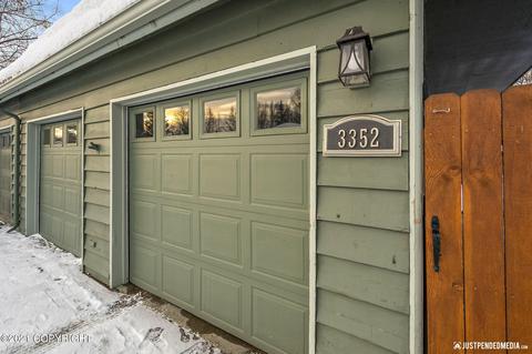 3352 Wiley Post Loop, Anchorage, AK 99517 photo 3