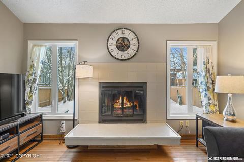 3352 Wiley Post Loop, Anchorage, AK 99517 photo 13