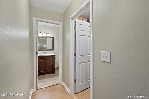 3352 Wiley Post Loop, Anchorage, AK 99517 photo 28