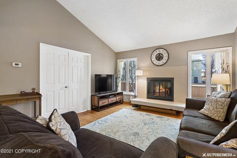 3352 Wiley Post Loop, Anchorage, AK 99517 photo 11