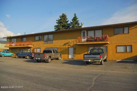 3910 E 8th Ave, Anchorage, AK 99508 photo 1