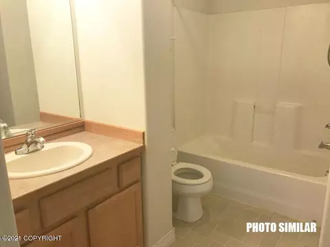 5534-5538 E 43rd Ave, Anchorage, AK 99504 photo 5
