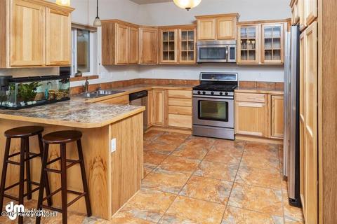 9122 Eagle River Ln, Eagle River, AK 99577 photo 16