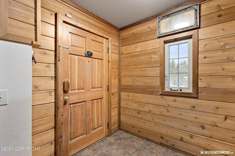21695 Danielson Ave, Sutton, AK 99674 photo 4