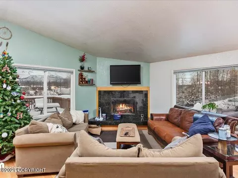 5301 E 30th Ave, Anchorage, AK 99508 photo 3