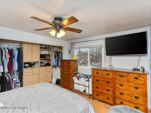5301 E 30th Ave, Anchorage, AK 99508 photo 13