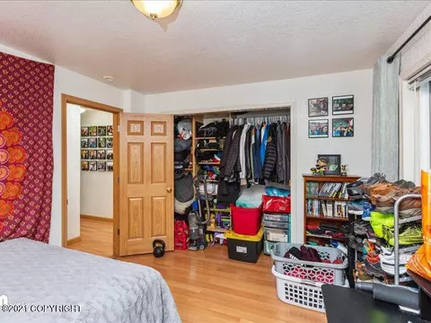 5301 E 30th Ave, Anchorage, AK 99508 photo 20