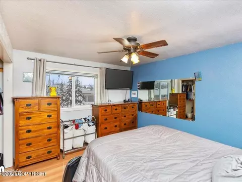 5301 E 30th Ave, Anchorage, AK 99508 photo 12