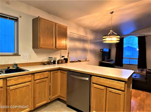 8715 Cross Pointe Loop, Anchorage, AK 99504 photo 12