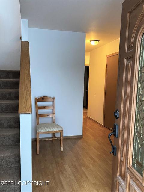 8715 Cross Pointe Loop, Anchorage, AK 99504 photo 4