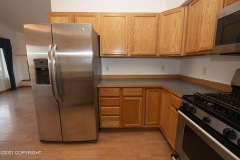 8132 E 6th Ave, Anchorage, AK 99504 photo 11