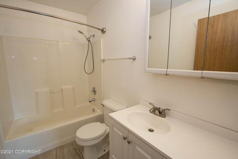 8132 E 6th Ave, Anchorage, AK 99504 photo 20