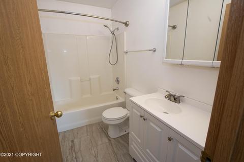 8132 E 6th Ave, Anchorage, AK 99504 photo 19
