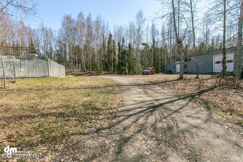 2728 E 68th Ave, Anchorage, AK 99507 photo 13