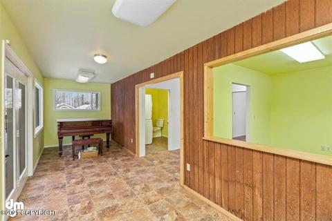 2728 E 68th Ave, Anchorage, AK 99507 photo 18