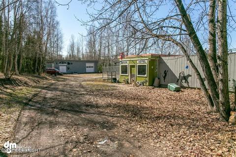 2728 E 68th Ave, Anchorage, AK 99507 photo 10