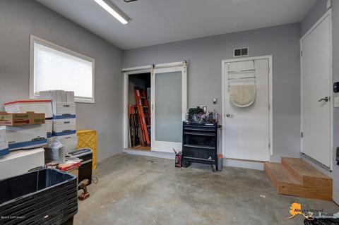 415 E 24th Ave, Anchorage, AK 99503 photo 25