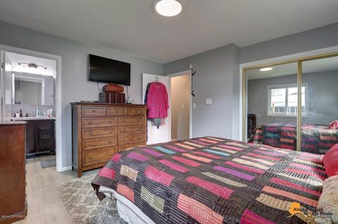 415 E 24th Ave, Anchorage, AK 99503 photo 19