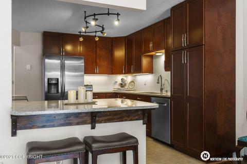 600 Highlander Cir, Anchorage, AK 99518 photo 8