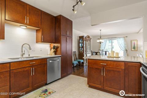 600 Highlander Cir, Anchorage, AK 99518 photo 10