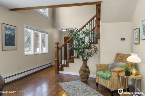600 Highlander Cir, Anchorage, AK 99518 photo 4