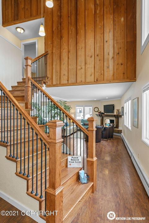 600 Highlander Cir, Anchorage, AK 99518 photo 3