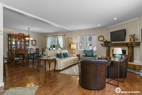 600 Highlander Cir, Anchorage, AK 99518 photo 5