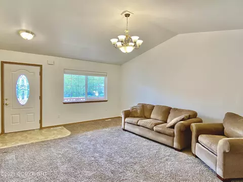 1801 N Patsy St, Wasilla, AK 99654 photo 3